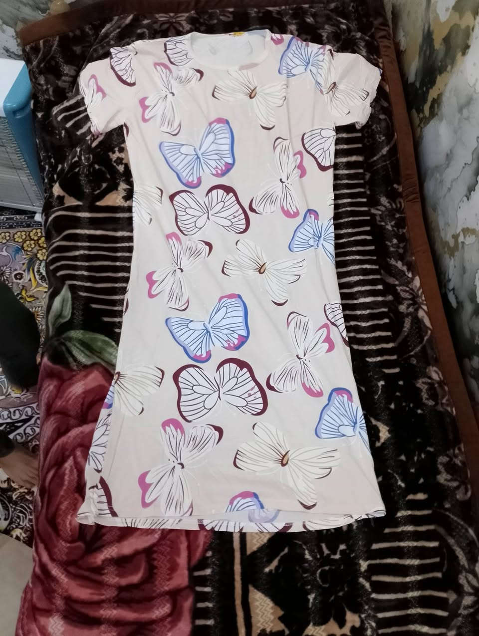 سلام عليكم
متابعين الاعزاؤ اجيناكم ويا الموسم الصيفي اليوم وفرنا اليكم شلحات نسائي زبده فانيله بارده  بضاعه مفووله انواع النقشات والموديلات 
القياس فري سايز يلبس من وزن 50 ال 90 
سعر القطعه 5000 تلاث قطع ب13الف
يوجد توصيل داخل زعفرانيه🌹🌹


**إذا كنت صاحب هذا الإعلان وتريد حذفه لأي سبب، رجاءا أرسل رسالة إلى الدعم الفني**