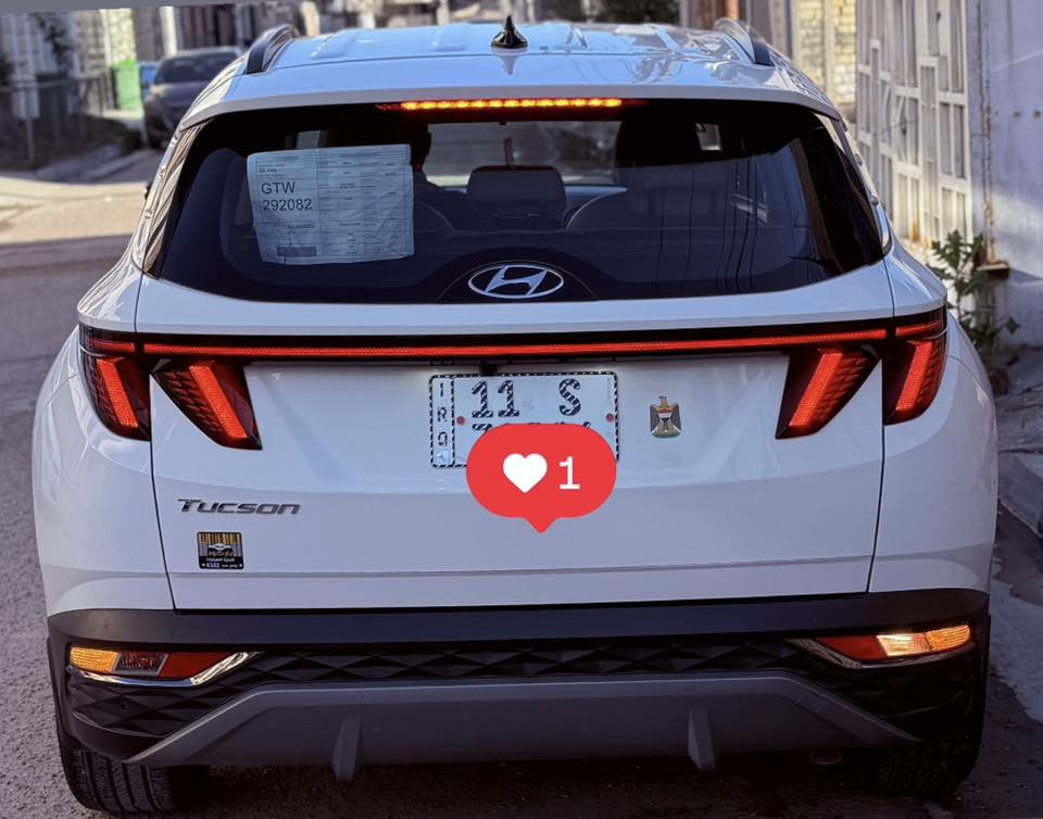 توسان ٢٠٢٣ كفاله زيرو ((ماشيه ٢١ الف))
واردخليجي ، ،اللون ابيض، رقم بغداد محرك 2000،  جديده فول مواصفات عدى البانوراما 
1- كراسي كهربائي
2- حساسات امامية خلفية
3 - بصمة تشغيل عن بعد
4 - ويل كروم 
5 - اشاير بالمري
6 - دخول ذكي
7 - هاند بريك بصمة
8 - ثلاث انظمة قيادة ايكو سبورت نورمال 
9 - شاشة ايباد
10 - شاحن واير ليس مع منافذ USP إماميه و خلفية
11 - قطعتين تبريد 
12 - تحكمات ستيرن جهتين
13 - كأمرة دوار
14 - بردات خلفي
15 - الجام اوتو 
16 - مثبت سرعة
17- مري شفط
18 - لايتات دوارة امامية فول LED
19 - زنون لد امامي خلفي

السعر ٢١٨ وبيها مجال بسيط
رقم بغداد انكليزي بسمي 
حي الاعلام بغداد ‭
‏‭٠٧٧٣ ٥٤٢ ٢٩٧٧‬
