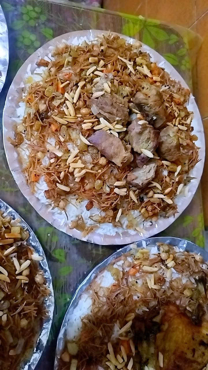 🟩 مطبخ طعم البيت

✨ أشهى المأكولات البيتية بأسعار تنافسية وجودة مضمونة

قائمة الأسعار:
دولمه حجم صغير ب7000 
 دولمه حجم وسط ب10
دجاجه علئ تمن 3مرق سوب طرشي خبزه ب12
نص دجاجه علئ تمن2 مرق سوب طرشي  خبزه ب7000
 ربع دجاجه علئ تمن مرق سوب طرشي ب3500
صينيه لحم علئ تمن 2مرق سوب طرشي خبزه ب10
النفر لحم علئ تمن مرق سوب طرشي خبزة ب4000
مقلوبه لحم 2مرق سوب طرشي خبزه ب12
مقلوبه لحم وسط مرق سوب طرشي خبزة ب8000
مقلوبه دجاجه كامله 2مرق سوب طرشي خبزة ب12
مقلوبه نص دجاجه مرق سوب طرشي خبزة ب7000
 
ملاحظة: تتوفر خدمة الطلبات الخاصة للمناسبات والعزائم.

📞 للطلب والاستفسار ***********
📍 مطبخ طعم البيت – لأن الأكل البيتي له نكهة غير!
