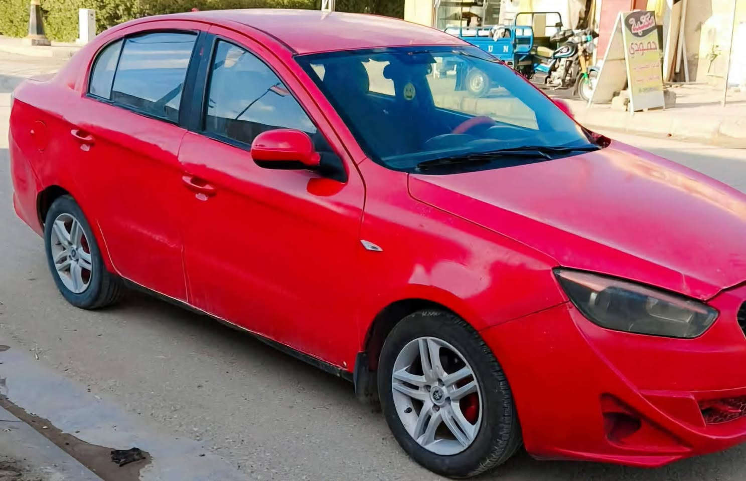 تحية طيبة
فاو اولي البرق

رقم ذي قار تحويل 

موديل 2014 

كير محرك كورلة 

تخم تاير جديد 

صدر جديد 

دواخل نظيفه 

مكفولة من الظربه 

مصبوغه احزام جمالية

السعر 38 وبيها مجال بسيط

بيع امراوس حسب القناعة 

مكان السيارة بلكوت مركز مدينه 

/***********/

/***********/
