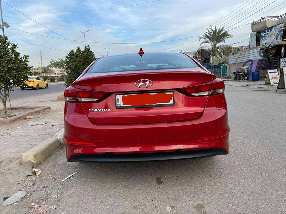 النترا 2017 امريكي مكفوله من الصبغ  
فول مواصفات عد فتحه 
تحكم ستيرن جهتين 
حساس خلفي 
شاشه جبيره وكاميرا دواره 
رادار جانبي و أمامي 
كشافات نهاريه 
بصمة دخول ذكي 
3وضعيات قياده
تدفئة كشنات 
حساسات تاير 
مكينة 2000
حادثها سطحي بنيد فقط و مبدل نفس اللون 
بدون شاصي او لغد  مكفولات 

رقم اربيل جديد بأسمي 
سنوية جديد 
شرط التحويل
السعر 120 
*********** بغداد, العراق
