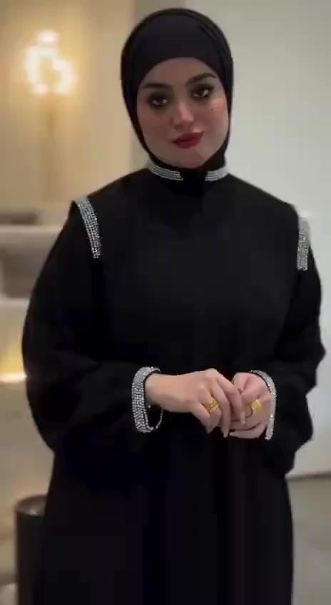 ←عباية او بشت امارتي شغل يدوي 🪡🧵

🎗️الأقماش حرير اصلي كلوش 
طباقات من الامام 
صنع امارتي أصلي 👍
#رتبه

🎨🎨 الألوان :-الصورة
🎗️التلبيس :-  من وزن 60 الى وزن120
السعر 50 الف


**إذا كنت صاحب هذا الإعلان وتريد حذفه لأي سبب، رجاءا أرسل رسالة إلى الدعم الفني**