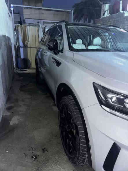 السلام عليكم سورنتو 2023 سياره حلوه احله من الصور بنرامه كشنات كهرباء جلد فول مواصفات اهواي مواصفات ماعرفهه السياره جديده  السعر 28 وبيهه مجال ***********
