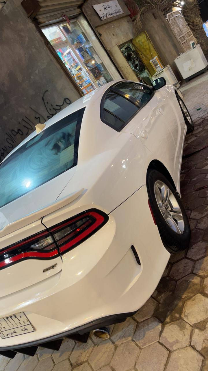 السلام عليكم جارجر ١٦ مسجله ١٧ بيها جامعلغ وبند محدث جاهزه مكينه٣٦٠٠ مواصفات, set  رقم بغداد تحويل مكان السياره بصره التفاصيل اكثر الاتصال ***********
