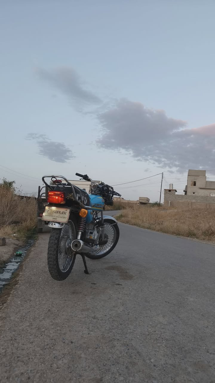 للبيع دراجه سونيك سمائي 2023نشاط نضافه 1؏1كهربائيات كله شغاله تجي تجيك تراي للبصره👍🏼الرقم ***********
