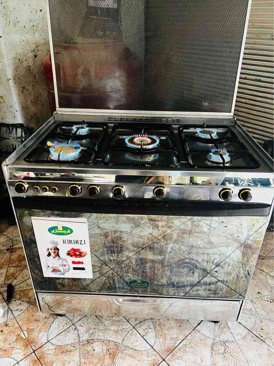 طباخ كريازي 5اعيون كله شغال مابي نقص

5عيون وفرن فوك وجوه 

للبيع اومراوس 

واتساب *********** النجف, العراق
