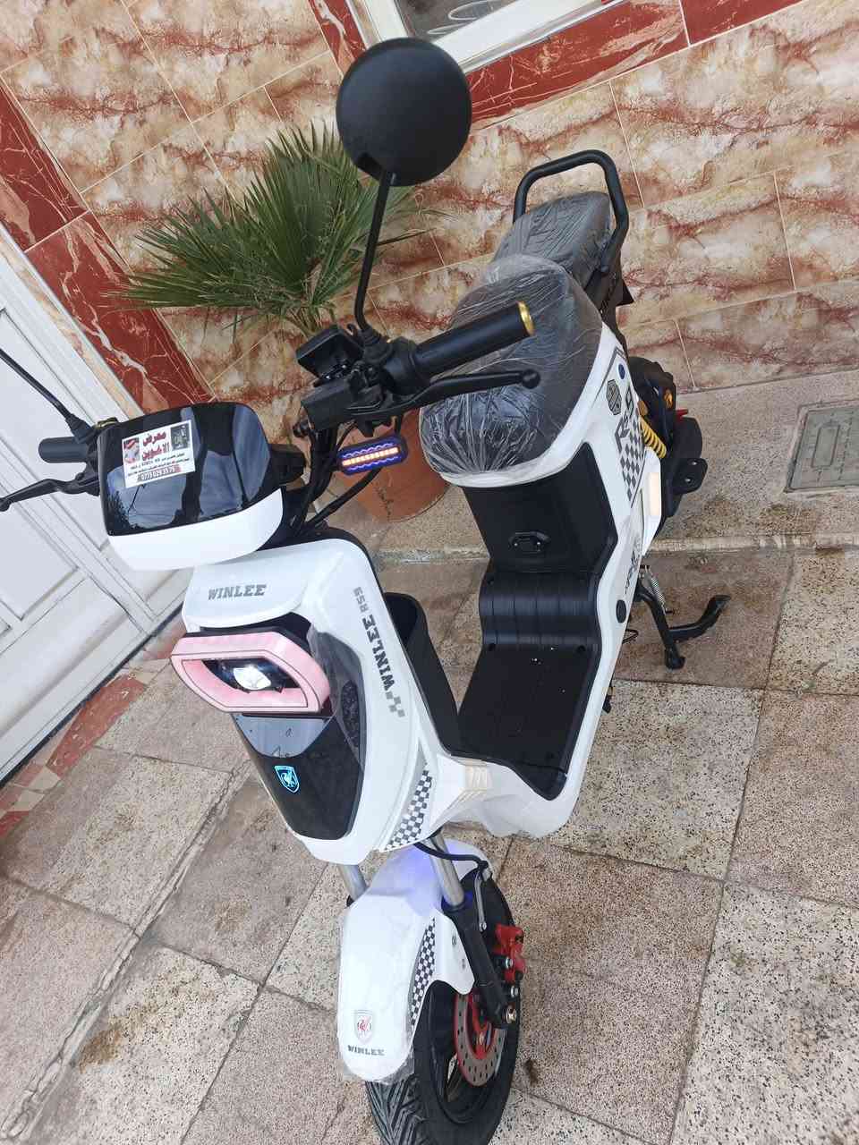 ماطور شحن نوع (RS9)
الاصدار الجديد 2026
ملف( 2000 )
بطاريات (32)A
نضافه 100% 
مده الاتسخدام  4ايام  
سرعه (109) وهمي
(80) حقيقي
زينون لايت اشاير بلادي
دبلين +6بطاريات + شاشا 99 ميكا لمس
والنضافه كدامك  السعر 550 قفل مع شرط الوصل والضمان
*********** متوفر واتساب
