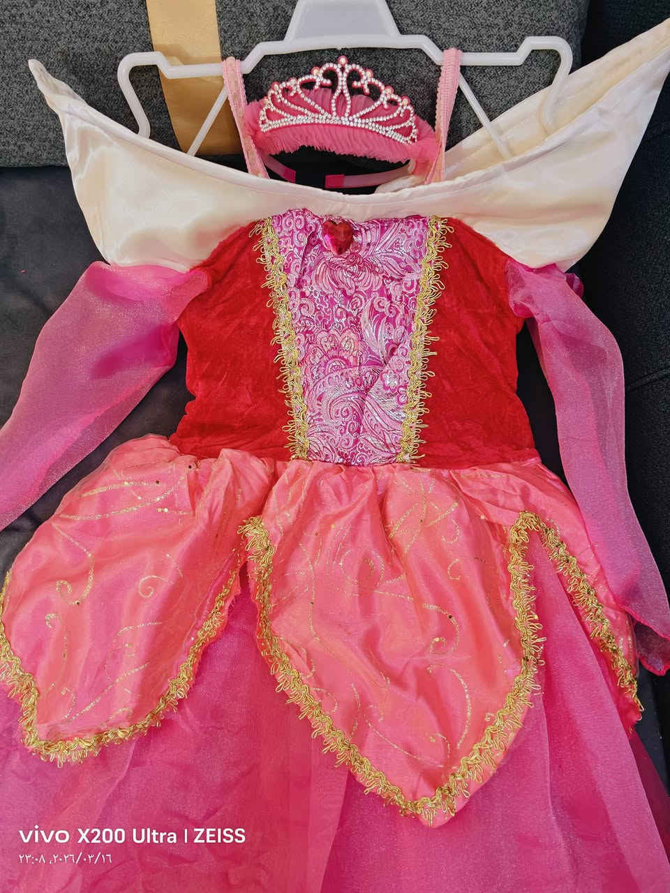 بدلةةالاميرة اورورا
تلبس عمر 7/8 سنوات
مناسبة لجلسات التصوير
اعياد الميلاد 
فعاليات المدرسة
السعر 8 الاف


**إذا كنت صاحب هذا الإعلان وتريد حذفه لأي سبب، رجاءا أرسل رسالة إلى الدعم الفني**