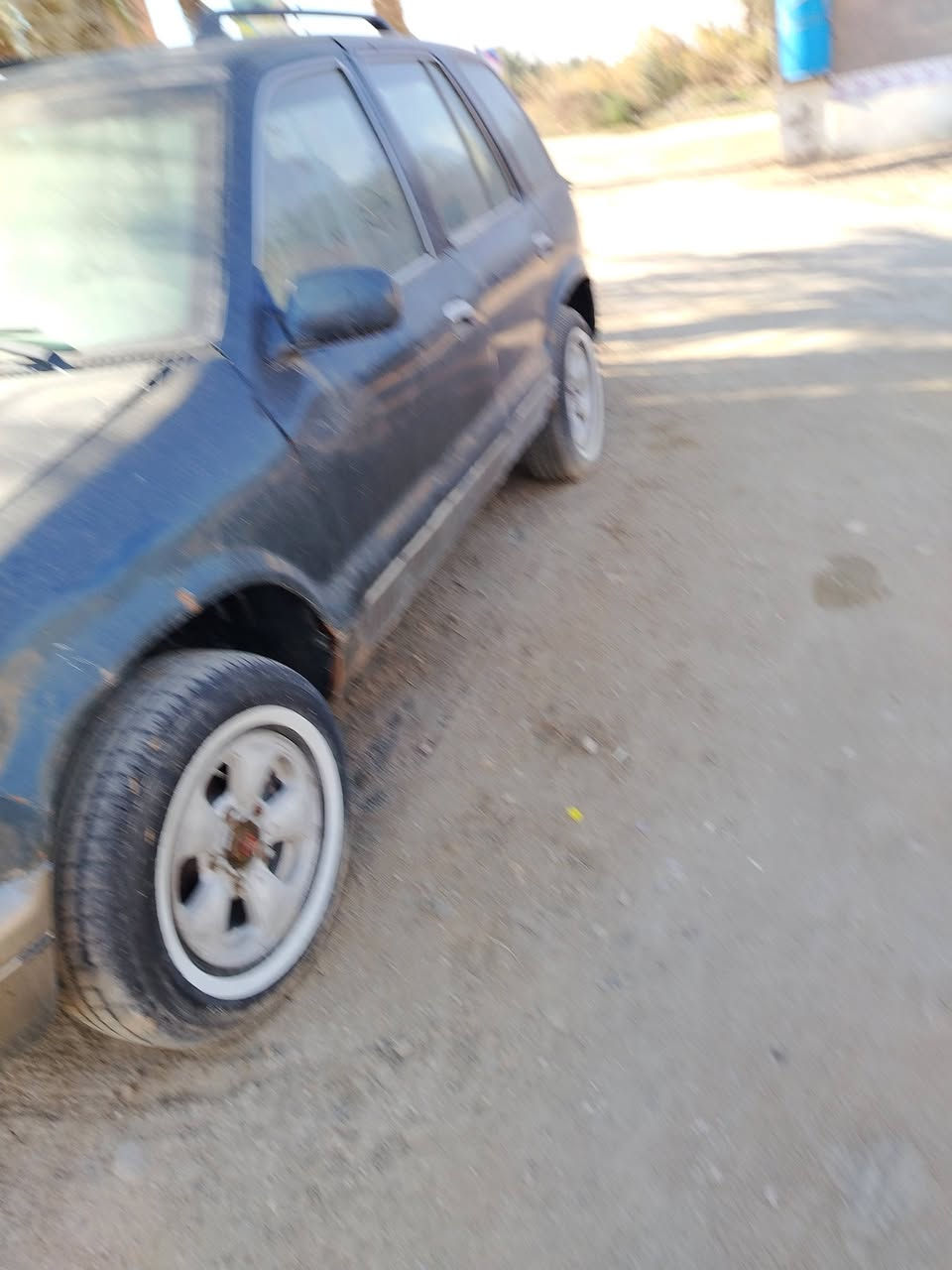 كيا سبورتج موديل94سياره صار بيها عطل كهربائي وتركتها ابيعها كوم حديد سكراب الي يريد ياخذها تفصيخ مكانها ناصريه 
رقم الهاتف  ***********
