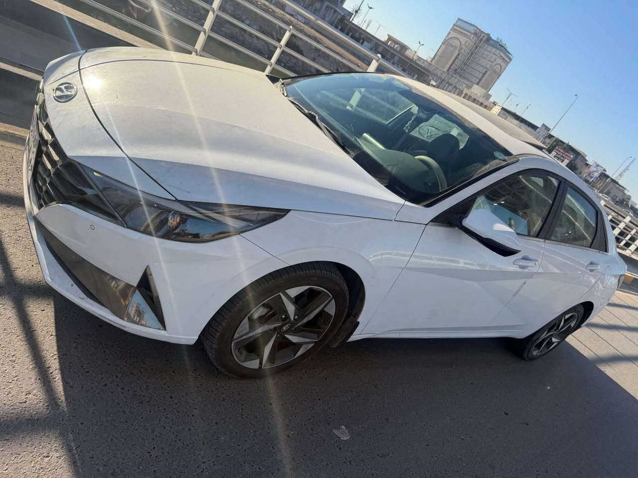 النترا 2021 خليجي كفاله عامه
ضربة صبغ تبديل 
كير محرك كفاله 
سياره فول فول 
تشغيل عن بعد 
ثلاثة انظمه 
فتحة 
شحن واير لس
حساس خلفي امامي 
كامره خلفية 
محرك 2000 دوش 
سياره ما ناقصها شي 
ماشية 64000 
رقم اربيل باسم شركة تريد تحويل وكاله 
سنوية بعد بيها سنه 8اشهر 
سعرها 167 بيها مجال شي قليل 
*********** البصرة, العراق
