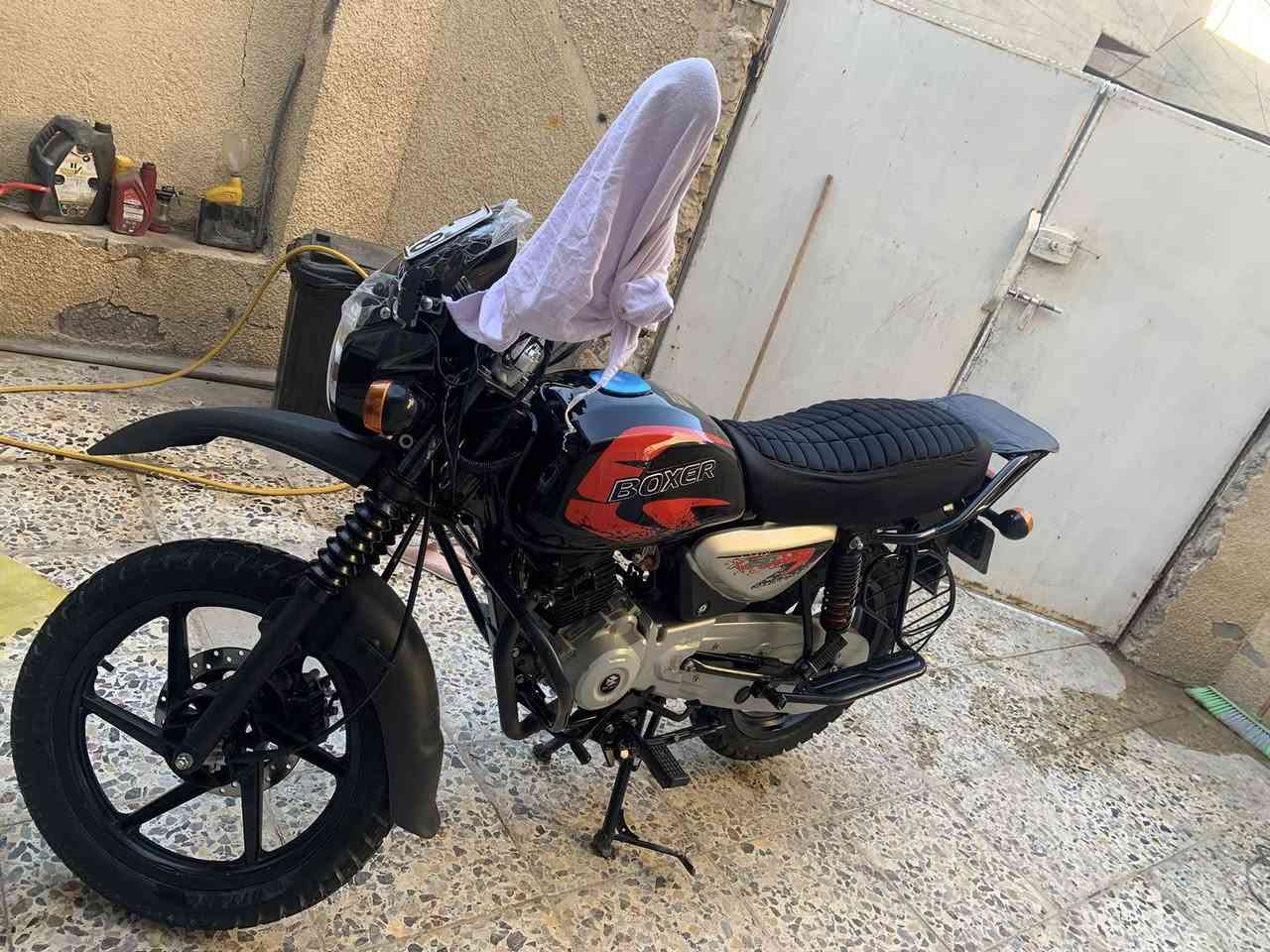 سلام عليكم بوكسر جبلي مكفوله كفاله عامه صالها 20 يوم من نازله من الرمه مديل 23 رقم بغداد تحويلي ثاني يوم السعر 2900 وبيها مجال كلش بصيط *********** وماعاجبه السعر يعبر المنشور
