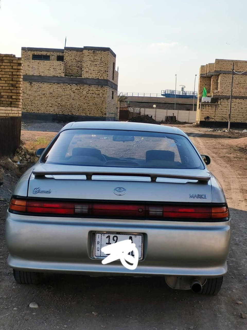 السلام عليكم 
سياره مارك نفخ موديل 95..رقم كربلاء انكليزي 
مكفوله الكص ونقل الجثه بأسمي تحويل ثاني يوم
كير ومحرك مكفول وخير من الله 
مكان السياره ديوانيه قضاء عفك الاستفسار الاتصال على الرقم*********** غير متواجد عالفيس
