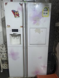 عندي ثلاجه سامسوك حجم كبير البيع بيه عطل كرت محترك البيع ٠٧٧١١١٨٣١٦١