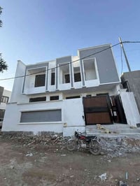 🏘️/ دار للبيع المساحة ١٧٥ م طابو زراعي سند                 الواجهة ١٢ ...