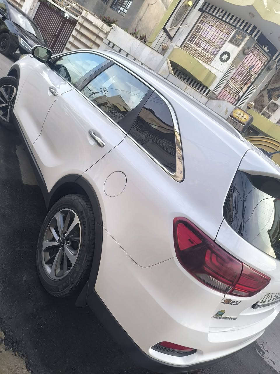 السلام عليكم سورنتو 2020 V6 للبيع أو مراوس حسب القناعة
وارد امريكي السيارة نظيفة جدا ومكينته جديدة حيل لون أبيض 
ما بيها اي نقص والسيارة بسمي ثاني يوم تحويل 
حادثها بنيد وجاملغ تبديل والجاملغ الأيمن مفتوح( بدون دواخل)

مكان السيارة كربلاء طويريج حي الرياض خلف مستشفى الجمعية

السعر 205 
للاستفسار ***********
