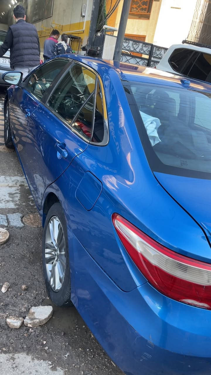 السلام عليكم 
كامري 2017 se رقم اربيل باسمي حادثها جاملغ ايمن و ربع البنيد 
مكاني بغداد المنصور 
السعر 148 وبي مجال
للتواصل ***********
