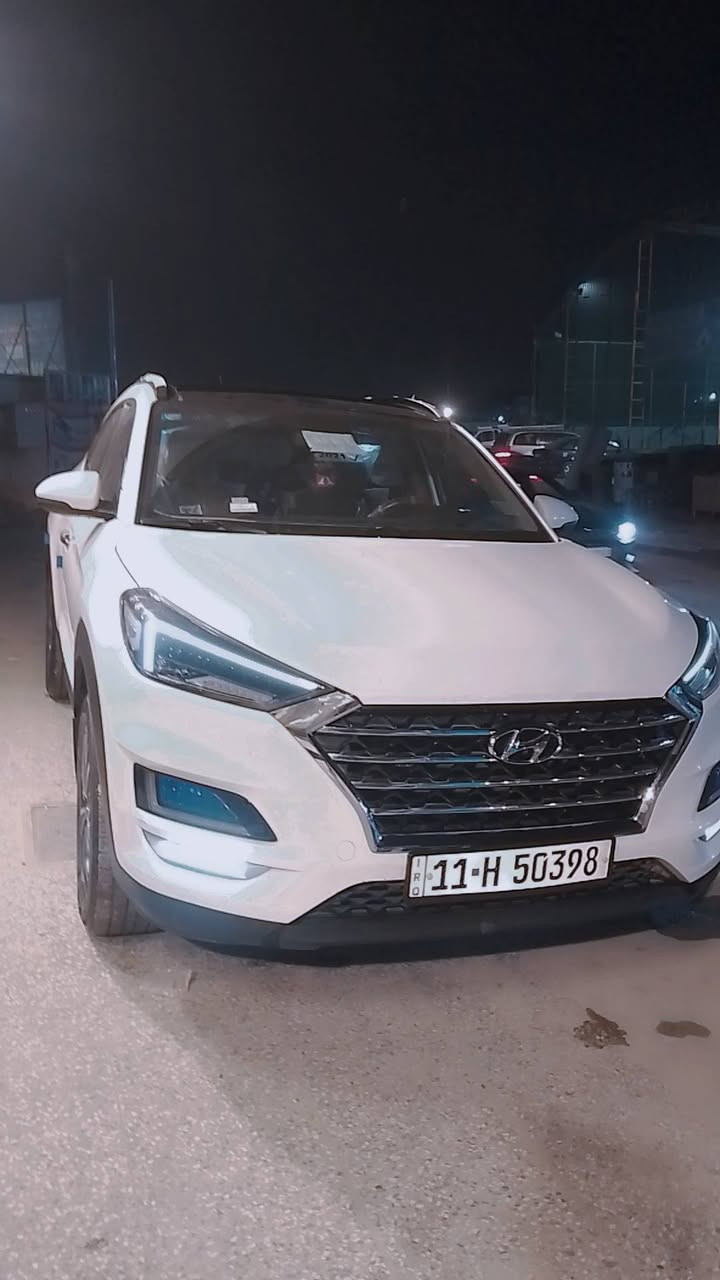 سلام عليكم للبيع توكسان فول موصفات 2020 سياره جديده ماشيه 75 عنوانها الزعفرانيه سعرها 210 ورقه رقم الهاتف ***********
