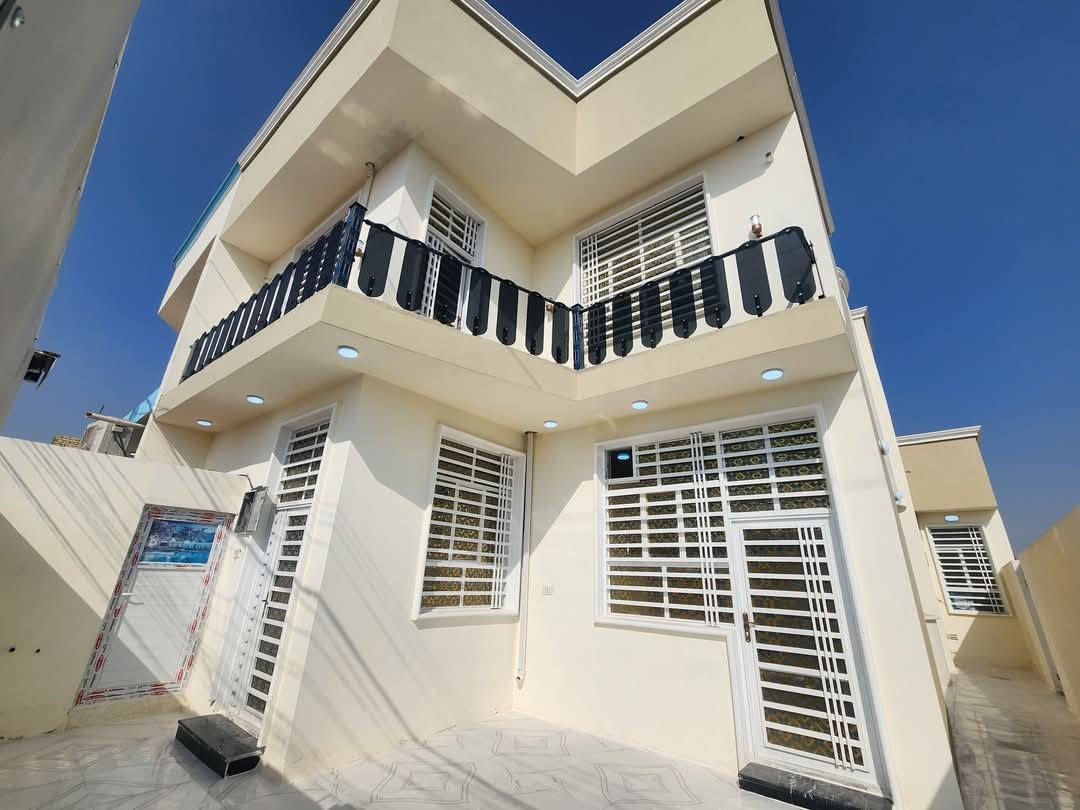 تندر بناء (سعر المتر 350) الف دينار عراقي فقط نقد نقد
-عمل الخارطة واسقاطها حسب المطلوب
-بناء طابوق جمهوري درجه اولى
-شيش اف اف للتسليح
-سمنت مقاوم جسر
-ماء ومجاري امل شريف درجه اولى
-كهرباء سيمنز فن اردني
-نقاط الكهرباء اديسون امارتي
-ارضيه بورسلين مع عمل درجه اولى
سيراميك جداري هندي وعمل درجه اول بيتراوح سعر10الف
-بورسلين ارضيه سعر من10الى15الف
-لبخ وبياض درجه اولى
-طلس الواجهه مع الصبغ
-سقوف ثانويه للحمامات حسب الطلب
-ابواب حمامات pvc تركي
-ابواب خشب صاج تركي
-بايات الدرج بورسلين مع عمل درجه اولى
-يكون حساب العمل حسب المتر (الذرعه)
-الاضافات المطلوبه خارج التندر تضاف لسعر المتر او حسب الاتفاق
-يتم تسليم المفتاح كامل خلال 6اشهر
-ويكون المبلغ على شكل ثلاثة دفعات حسب الاتفاق
-يتم الاشراف الهندسي بشكل مباشر خلال فتره العمل
عنوان النجف الاشرف شارع المطار مقابيل قريه الغدير 
*********** 
***********
