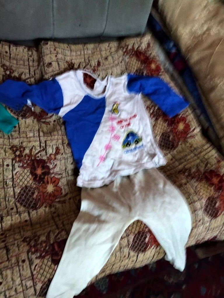 ملابس شتوية نظيفة متنوعة ***********موصل ايسر
