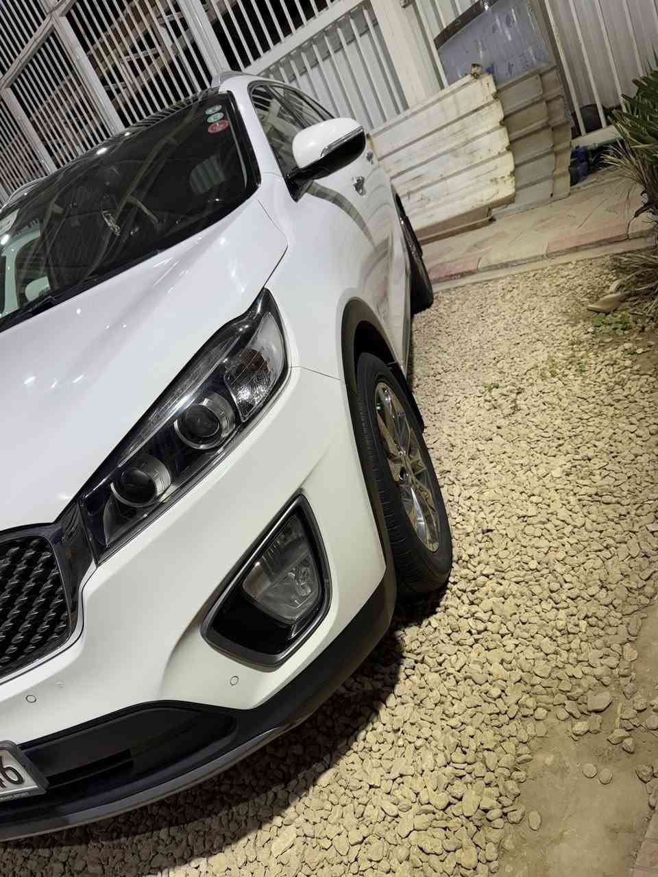 سلام عليكم
سورنتو موديل 2015 شكل 18
مكينه 4 سلندر 2400 مامفتوحه
ماشيه 146 وقابله لزياده
مكفوله كفاله عامه 
رقم اربيل انكليزي باسم شركة
كويتي VIP معروفه مواصفات الكويتي 
تجي اعلى فئه بالسورنتو 
الموصفات لايت زنون اصل
لد امامي ولد خلفي
ويل كروم شكل ال20
حساس تاير
حساس امامي حساس خلفي
زراك لايت
بنرامه
بصمه وبصمة بيبان وبصمة جنطه
جنطه كهرباء
بردات خلفيه
جلد قرميدي 
كشنات تبريد وتدفئه الاماميه
ستيرن تدفئه
كشنات الاماميه كهرباء
كشنات الخلفيه تدفئه
وضعيات قياده 3
سايد بريك بصمه
شاشة ليزريه
فول تحكم ستيرن
دفع رباعي 
اوتو هولد ودرايف مود
منافذ يو اس بي
جام السياره اخضر
رادارات جانبيه 
مري شفط 
واشاره بالمرايه 
ومري قلاب من ترجع بك
يدات الخارجيه نيكل
تبريد بيانو 
3 قطع تبريد
تخم تاير جديد
السياره استخدام شخصي 
من الشركه والحد هسه 
يعني مامتعوبه ابد
منضومه التبريد كلها جديده
من كمبريسر وراديته وفريز
السعر 205 وبيها مجال لشراي
الي متعجبه السياره يذكرنا بكلمه طيبه
الاستفسار اتصل ع رقم 
*********** مكاني النجف
