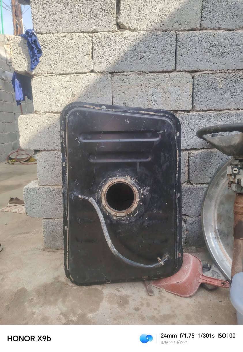 عندي خزان بانزين مال بيجو وعندي دركه مال الستيرن هيه وشفت مالته مال دايو برنس للبيع مكاني نجف عمود 130 نضيفات عل فحص***********
