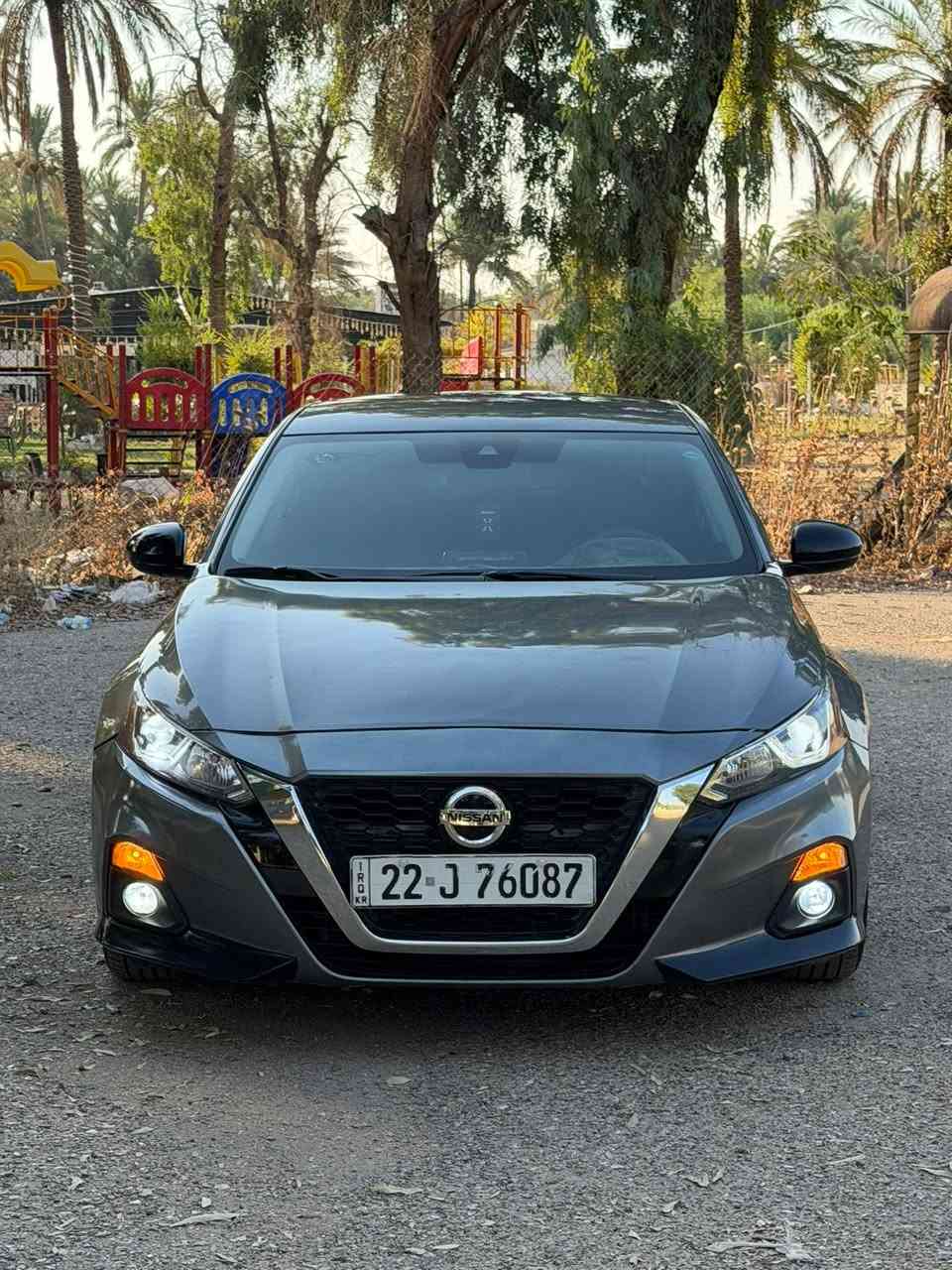 السلام عليكم تحياتي للجميع
NISSAN ..Altima..2020.S

نيسان...التيما 2020   
الفئه  S
موديل 2020
لون نفطي
محرك 2500..4سلندر
بصمة تشغيل
ابواب بصمة  
تشغيل عن بعد
رادارات 360°
رادار امامي (توقف ذاتي)
رادار جانبي  تحديد مسار+توقف ذاتي
كامره خلفيه
حساس خلفي
فول تحكم ستيرن
مثبت سرعة   
كشنات كهربائي
لايتات فول زنون

  ............................................
سياره حادثة بيه جاملغ بونيد بدون دواخل ايرباك فقط ستيرن  +باب سكن نصبغت يمي.. سونار مرفق بالمنشور    
كير محرك شرط فحص
سياره ماشيه 85 الف ميل
رقم اربيل دولي سنوية رقم هزه كل جديد لغايه 2028  شرط وكاله تحويل
سعر 121 ورقه بي مجال بسيط 

مكان سياره ديالى.. خانقين..استفسار اتصال رقم الهاتف  ***********
