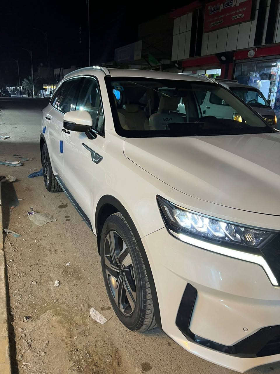 سورنتو٢٠٢٣ خليجي مكفوله من الضربه والصبح فول مواصفات كيرماوس سايدبريك دكمه ويل ١٩  رقم بغداد ماشيه ٨٧ السعر٢٧٥ وبيها مجال ***********محمودالاسدي
