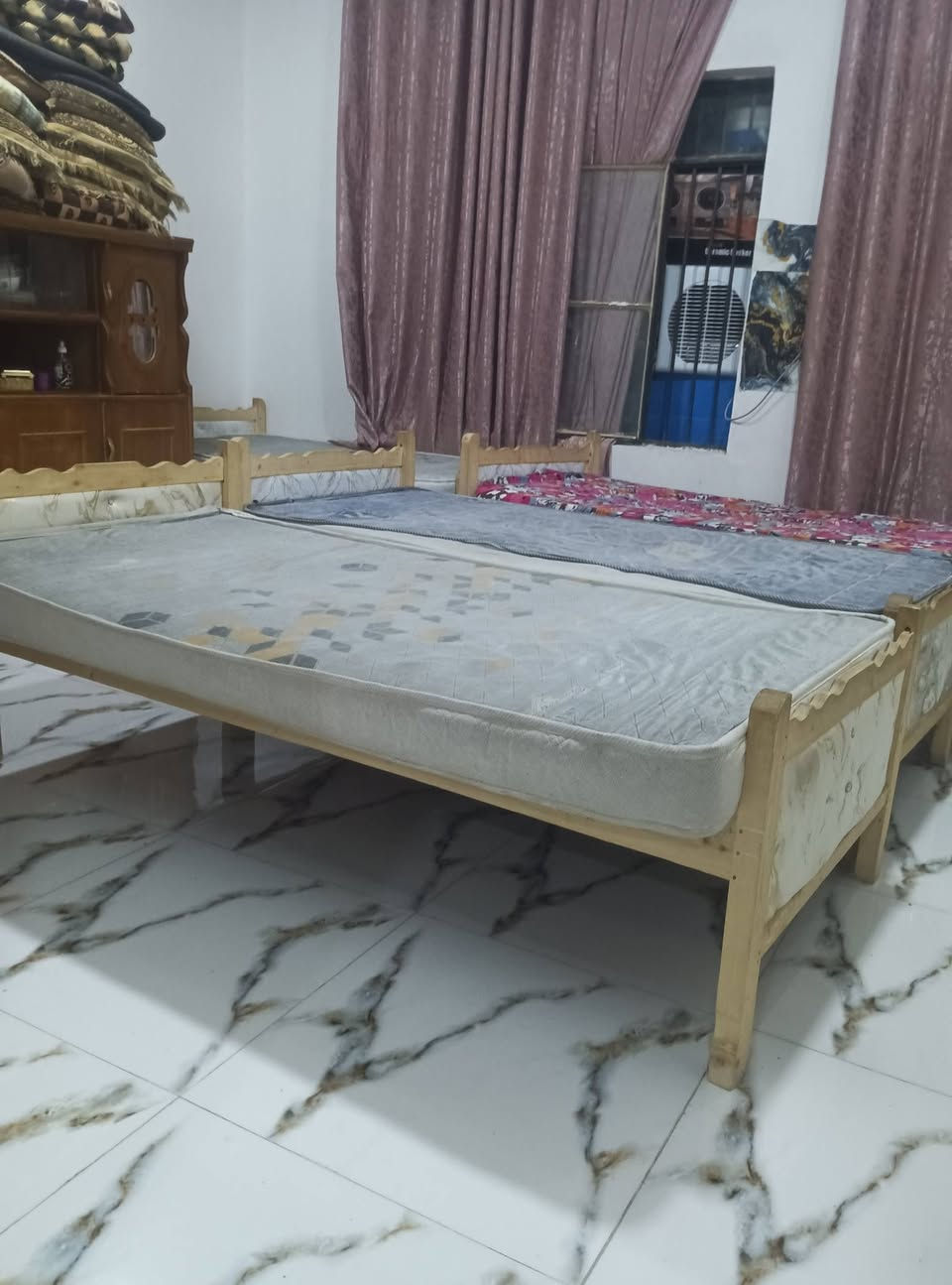 سلام عليكم جرابي عدد 4مع دواشك  البيع قضاء القاسم سعر 300 ،،***********
