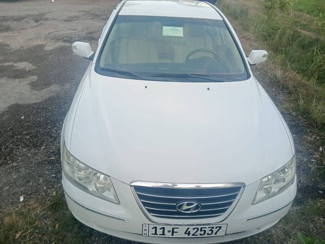 سلام عليكم
للبيع سوناتا 2010
خليجي مكفول كفاله عامه 
سيارة على وضع شركة 
رقم بغداد تحويل مباشر 
الهاتف ***********
