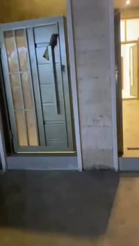 100 م طابق اول للأيجار معزول عزل تام  🔺مسكون 3 اشهر فقط  🔺خدمات كامله ...