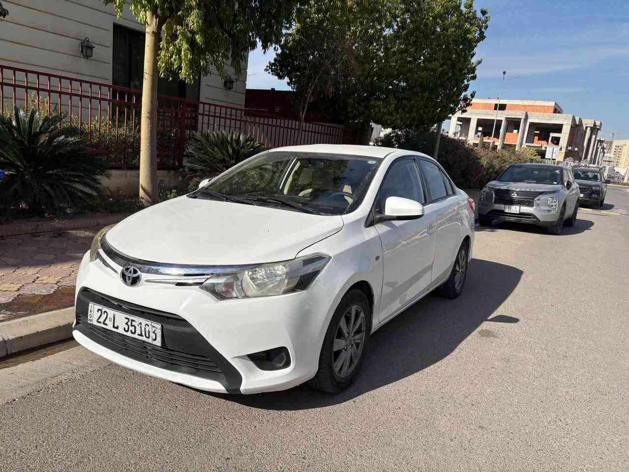 تويوتا يارس 2014 
مكينه گەورە ناو زه رد كير توماتيك ويل كه پ جوار جام كاربا ڕەقەموو سەنەوی نويه تا 2029/5 
سەياره كه جايزه كيرو مكينه ي به شه رت تايه كاني نوين كارباياتي مزبوتە
تەبريد ساردو گەرم به شه رت تقەورەقەی به شه رت سياره كي توندو توله 
5 پارچەی سبوغه 
بەس ٤پەنجە پێشی ناوێی گرتییە ايرباك به شه رته،نەرمە تەزرەکی زۆر کەمی هەیە
 سعر 95$ و مجاله كي  كه مي  تيدايه
***********
شوين هه ولير أربيل, العراق
