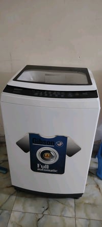 غسالة اوتوماتيك السعر ٥٠٠ قابل للتفاوض ارقم 07709754966
