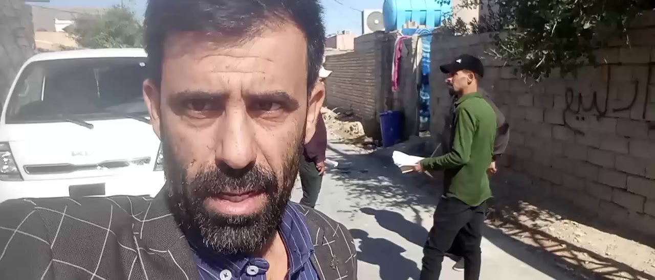 الى اهالي حي الرحمه الثاني استنساخ بطاقه التموينيه وبطاقه السكن كي تستلم حاويه  نفايات منزليه


**إذا كنت صاحب هذا الإعلان وتريد حذفه لأي سبب، رجاءا أرسل رسالة إلى الدعم الفني**