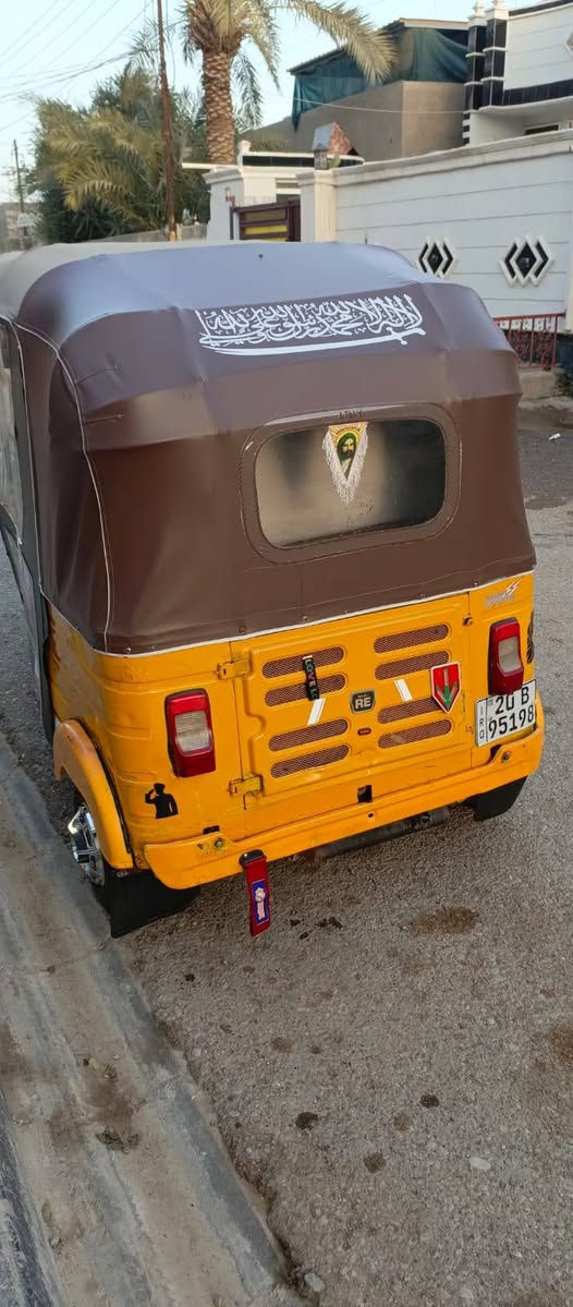 تكتك لبيع موديل 2018 مرقمه حلوه نضيفه خير من الله العنوان دياله بلدروز شارع العلوه هاذ رقمي ***********
