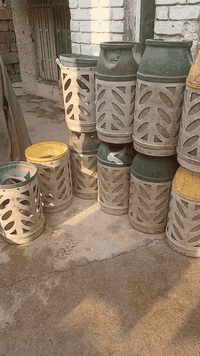 بلاستيك للبيع ***********
