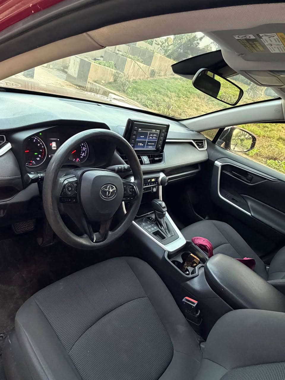 للبيع راف 4 2019 بانزين 
سياره بدون ايرباك برده خلفيه فقط 
صبغ جاملغ خلفي و3 قطع كلير صفحة الصدر 
ماشيه 60 سنويه بسمي  رادار امامي خلفي 
سياره جاهزه من كلشي 
مكاني بل منصور  صور ضرر وسنار مرفقه 
السعر 188$ 
*********** بغداد, العراق
