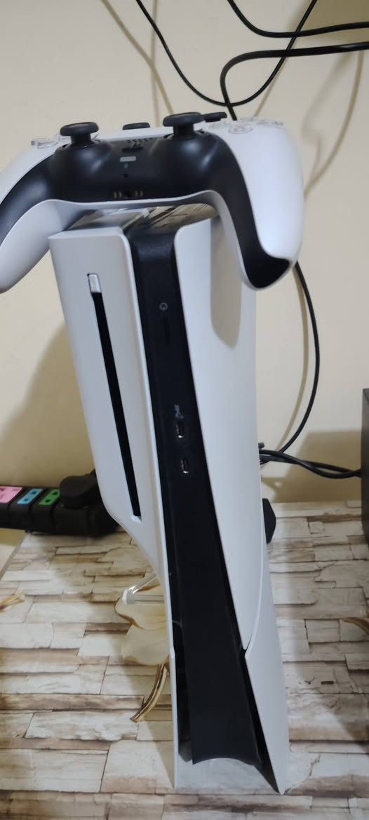 سلام عليكم بلي فايف سلم اوربي استخدام قليل اخذته جديده قبل اسبوعين وياه يدتين مكاني بابل الثوره لشراي يتصل لو يجي خاص ويدلل ***********
