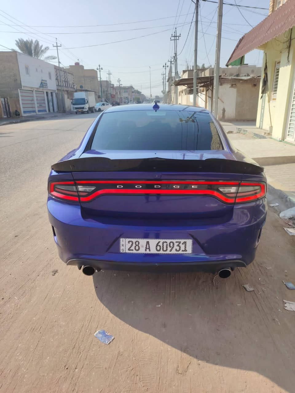 سلام عليكم جارجر للبيع2021
فول مواصفات عدا الفتحه 
ضربتها فقط بالتكمه شبر تقريبا 
مصبوغه صبغ عام 
رقمها نجف 
تحويل ثاني يوم 
سعر ١٥٠ 
***********
