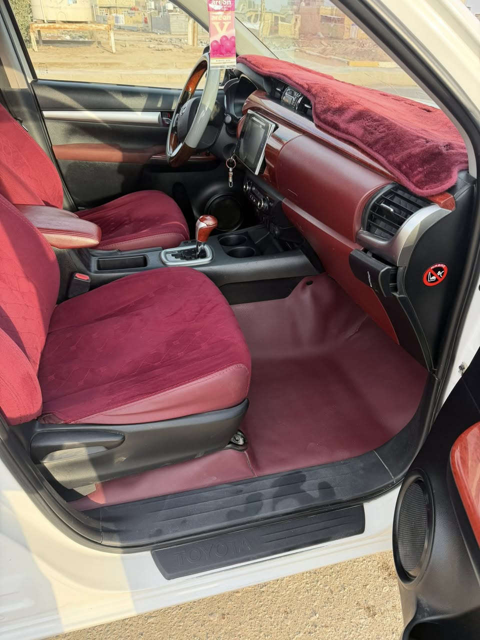 بيكم فلاونزه
موديل 2017 كويتي باب اول الساير ,,,,,

بانزين،،،،، 
مكفوله  من الصبغ والتبدبل والفتح 

 رقم مثنى انكليزي   بسمي سنويه جديده 30

كير تماتيك  ؟

مكينه ما مفتوحه شرط؟

ماشيه 175

السعر 240

اتصل وتدلل /***********
