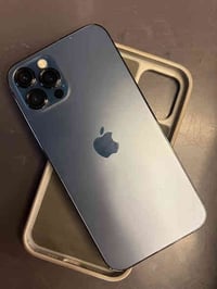 آيفون ١٢ برو • ١٢٨ • بطارية ٧٨