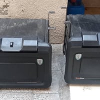 صناديق الماني عدد2للبيع بلاديات مع القواعد 07709694211
