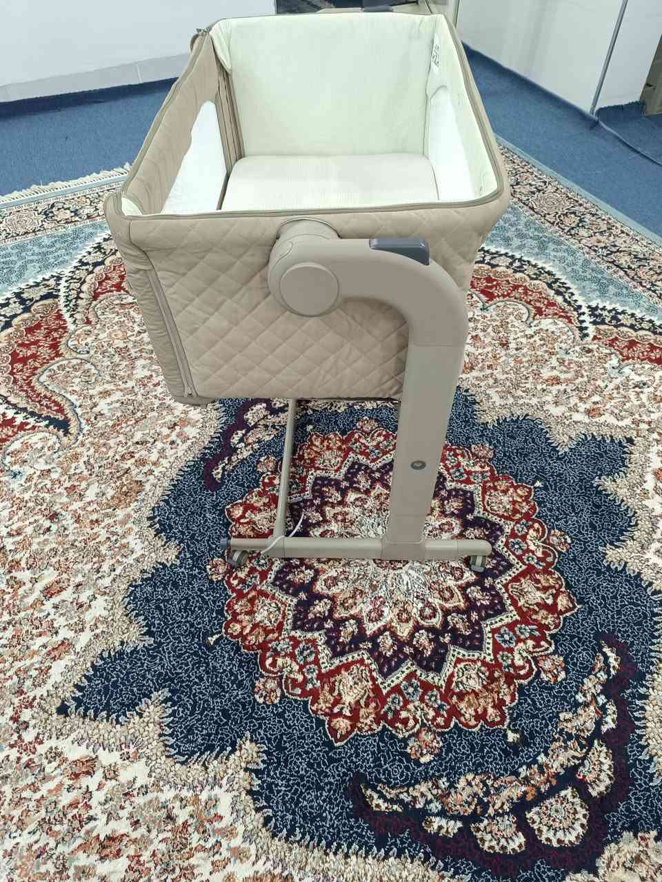 ئەم لەیلوکەی منداڵان بۆ فرۆشتن مارکەی chico یە نرخ 80هەزار ***********
