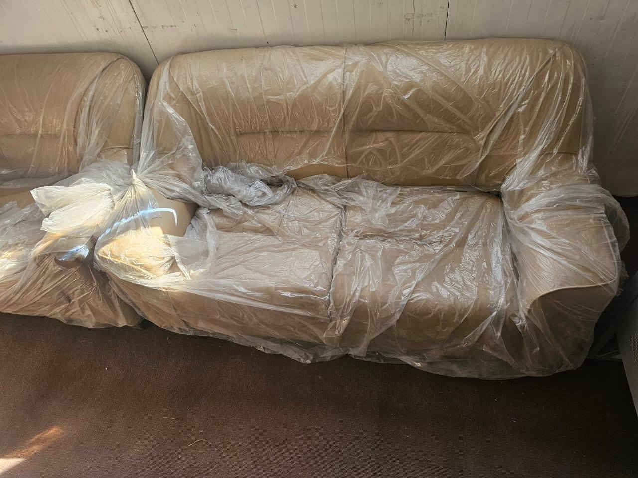 سلام عليكم ورحمه الله وبركاته من رخصت الادمن المحترم
تخم للبيع سبعه نفرات التخم جديد صار اقل الشهر من اخذته التخم بعده بل نايلون مثل مواضح بل صوره اخذته ب 550 مكاني بابل طفيل الاستفسار *********** واتساب
