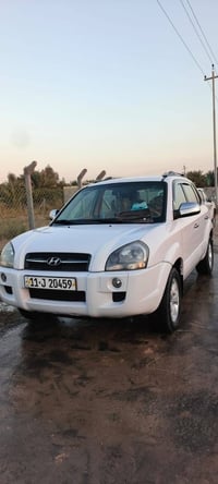 توكسان 2009 لبيع 6سلندر محرك 2700لتواصل على رقم 07830411493