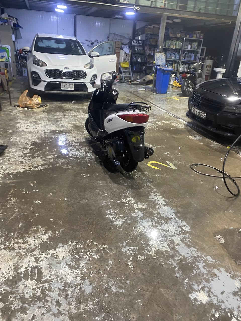 سلام عليكم دراجه بريز اكزز تريد دراجه كفاله عامه كلاجات شوي تعبانه يردالهن ادامه ول لايت الخلفي طبيت بطسه وكف ما اعرف شبي مكينه خير من الله شلعه معدل طيران مكفلوله المكينه كفرات ٩٠بل ميه نضافه العنوان الكراده مقابيل مول الجادريه سعره ٥٥٠بيه مجال ***********
