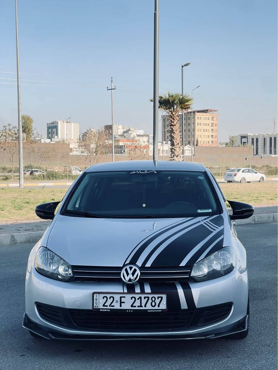 گۆڵف MK6 مۆدێل 2009 
رەنگ سلڤەر دوو پارچە بۆنیت چامڵخ سبووغە 
سوکان ڤۆلیۆم گێر عادی مەکینە 1.6 بێ تۆربۆ 
سەیارەکە کرایتە سپۆرت بەگ لایت ئاڕی لەسەرە تەبریت مەزبووتە سەیارەکە پشت و پێشی توندە هەموو شتی لەسەر دەقی بیلادیە 
نرخ 82$ مەجالەکی برایانەی تێدایە بۆ زانیاری زیاتر پەیوەندی بەم ژمارە تەلەفۆنەوە بکەن *********** Singapore
