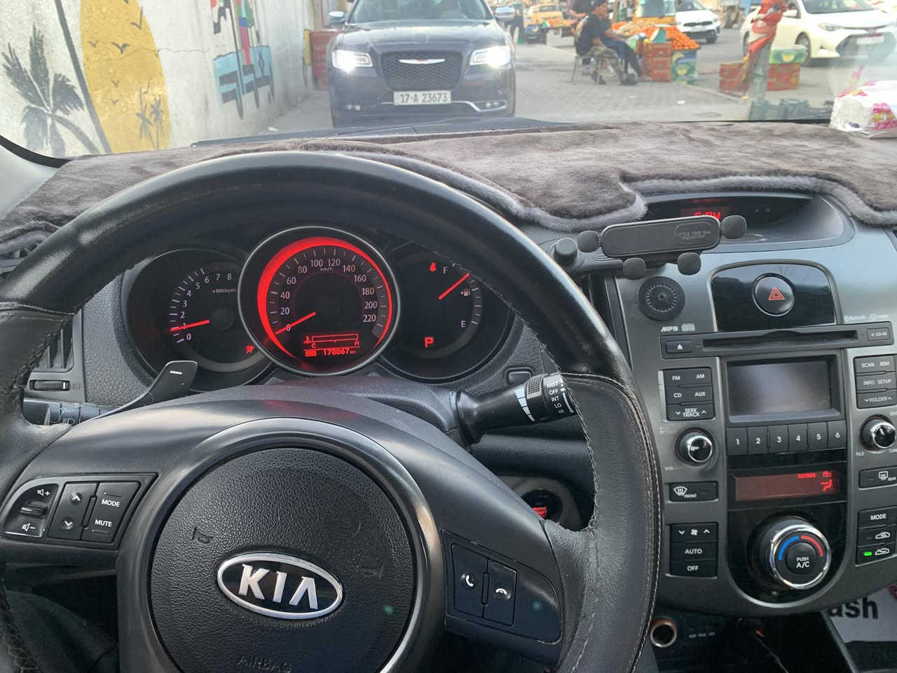 سلام عليكم
سيراتو  ٢٠١٢   بغداد خليجي فول لمتد مواصفات فول
بصمة /  فتحة /تبريد / تدفئه  /مرايات شفط/ شفتات ستيرن /كير ٦ نمر / ويل كب /ABS/ رادار خلفي /اشاير مري
كير ومكينة شرط / ممفتوحه
السعر  93  ماشيه 170 الف
بيه سونار راح اخليه ويه الصور
هاتف / ***********
