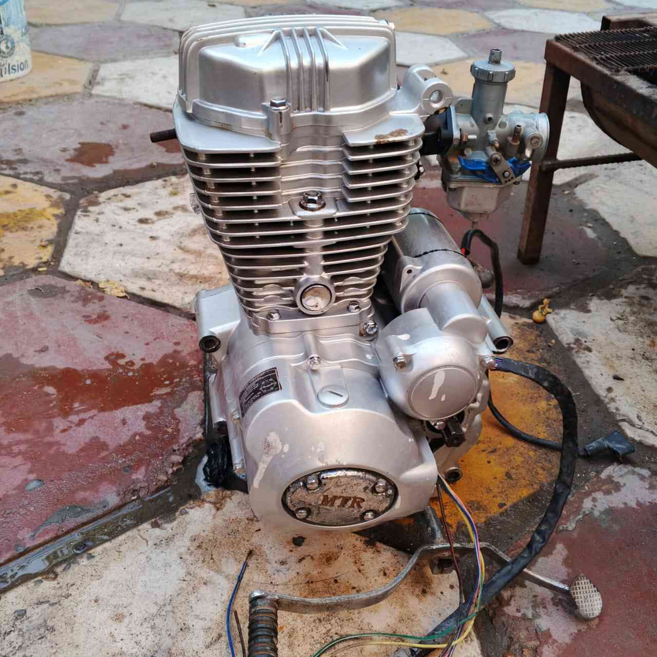 السلام عليكم محرك للبيع مامفتوح بيه برغي شرط الشغل چان متروك السعر150


**إذا كنت صاحب هذا الإعلان وتريد حذفه لأي سبب، رجاءا أرسل رسالة إلى الدعم الفني**