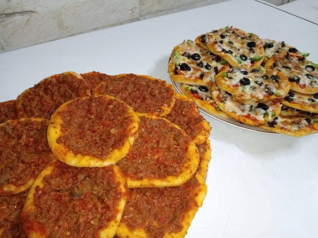 ✨ تجهيز توزيعات المجالس الحسينية ✨
نوفر لكم توزيعات جاهزة للمجالس الحسينية بكل حب وإتقان وتحتوي على:
🥨 قطعة ميني بيتزا
🥟 قطعة لحم بعجين
🍰 قطعة حلو
🥤 ببسي
💰 سعر الماعون: 1500 دينار فقط
الديوانيه يوجد توصيل لكل مناطق الديوانيه


**إذا كنت صاحب هذا الإعلان وتريد حذفه لأي سبب، رجاءا أرسل رسالة إلى الدعم الفني**