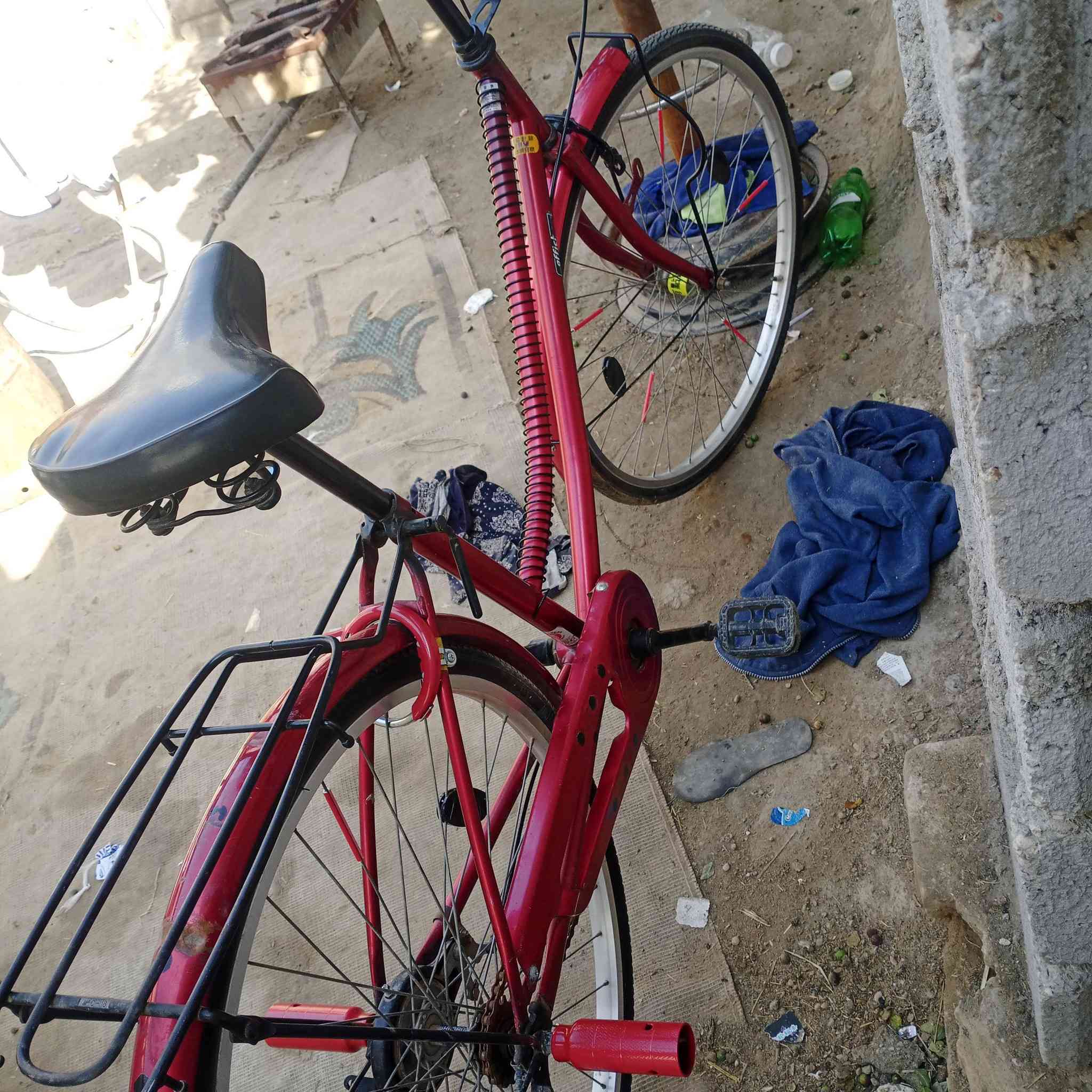 السلام عليكم بايسكل للبيع حجم 26 مقفول من كل شيء طول نظافه السعر 100 وبي مجال مكان الحله الحمزه الغربي الشراي يراسلني على هاي الصفحه


**إذا كنت صاحب هذا الإعلان وتريد حذفه لأي سبب، رجاءا أرسل رسالة إلى الدعم الفني**